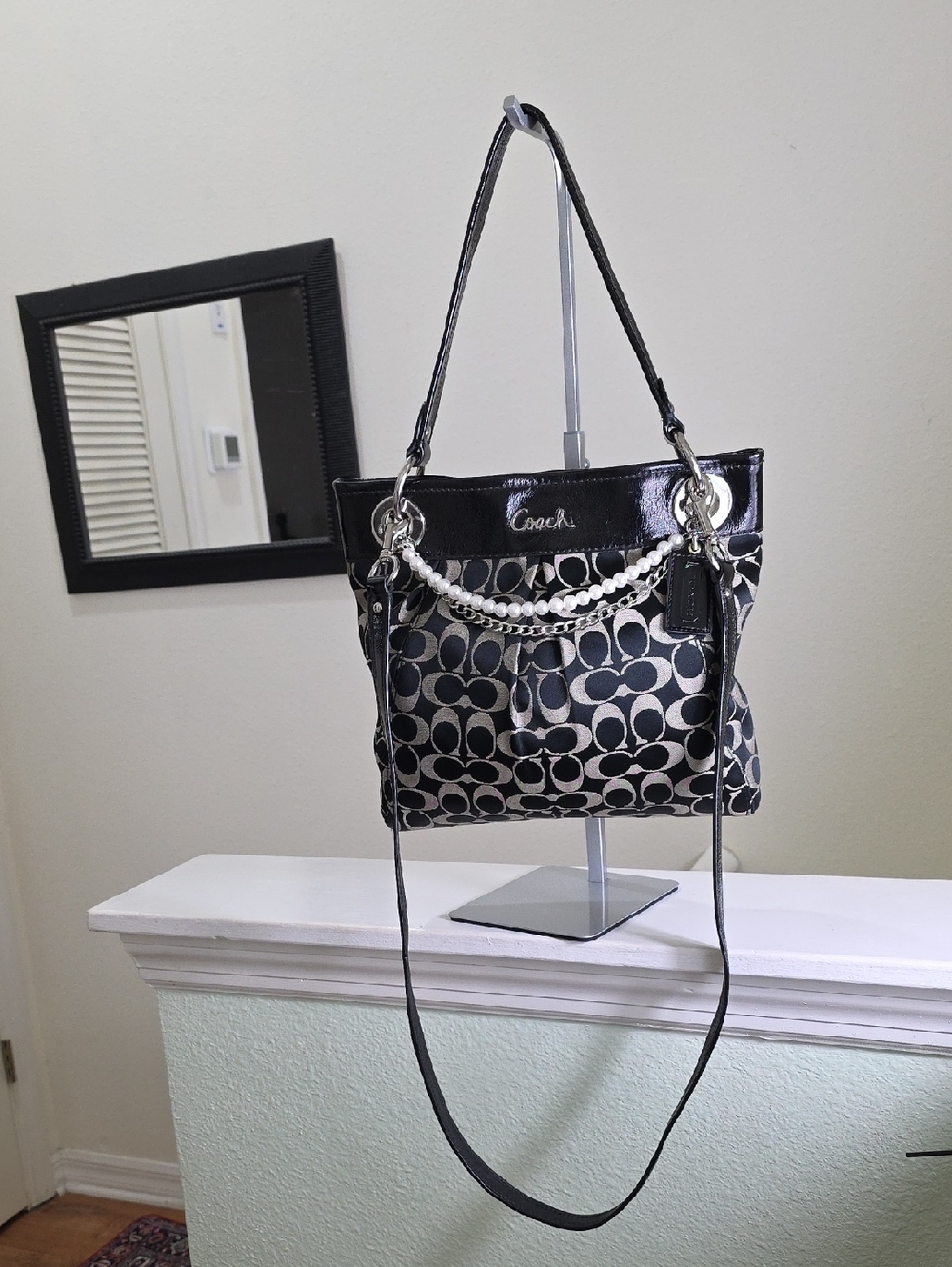 Coach F17599 2012 Ashley Signature Sateen Hippie Shoulder Bag EUC